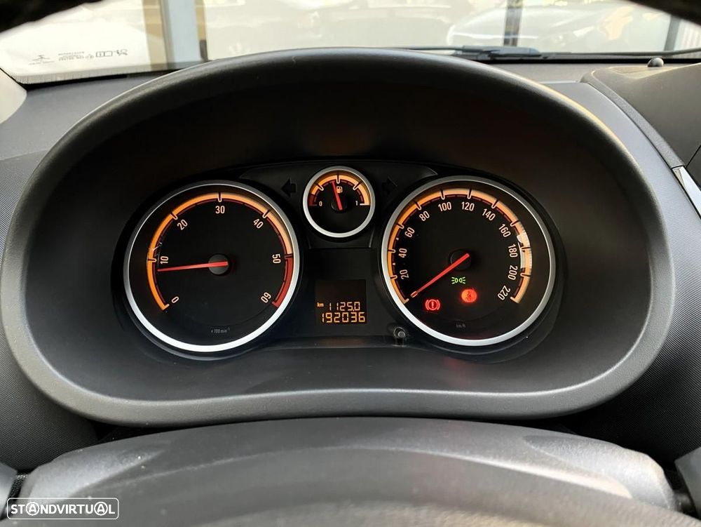 Opel Corsa 1.3 CDTi Cosmo - 19