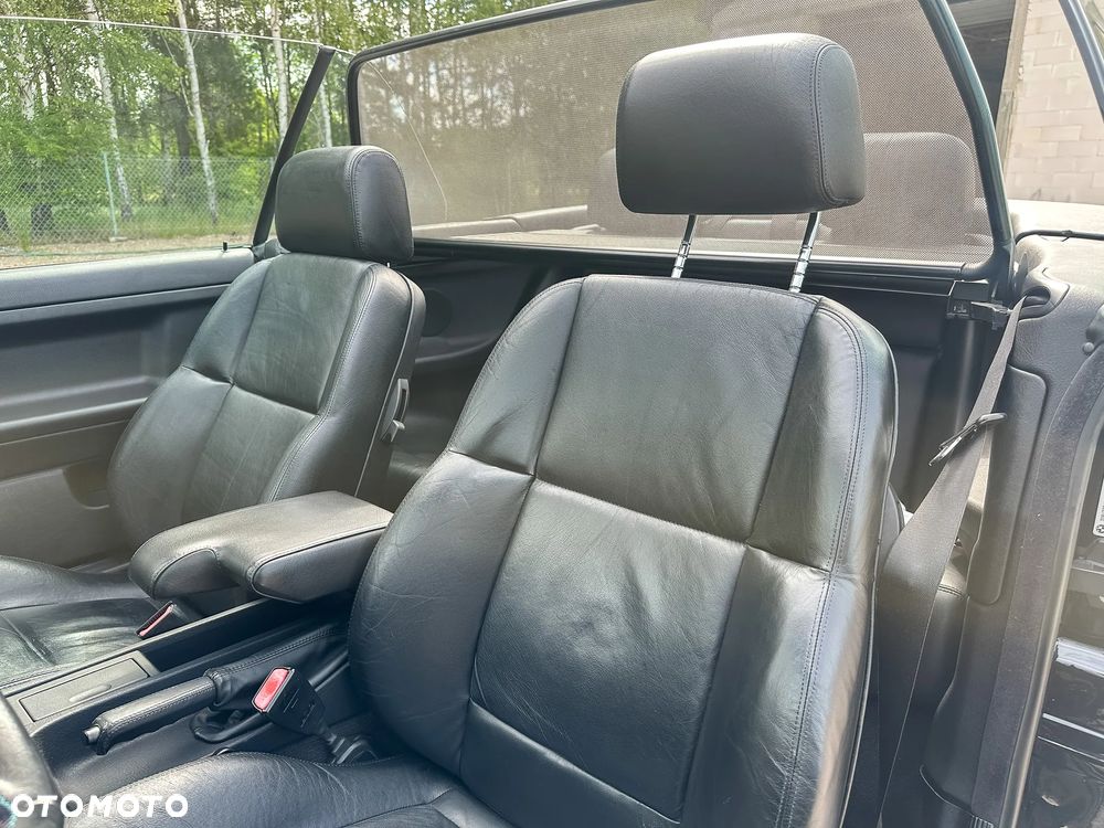 BMW Seria 3 328i - 24