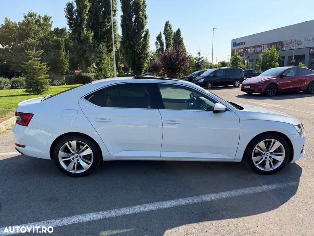 Skoda Superb 2.0 TSI 4X4 DSG Style - 4