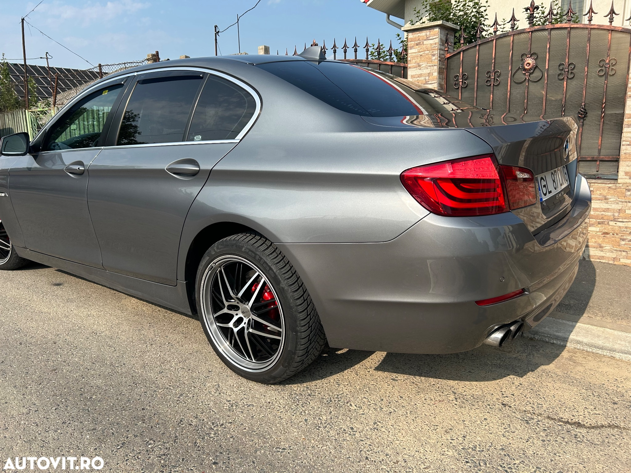BMW Seria 5 520d Aut. BluePerformance - 13