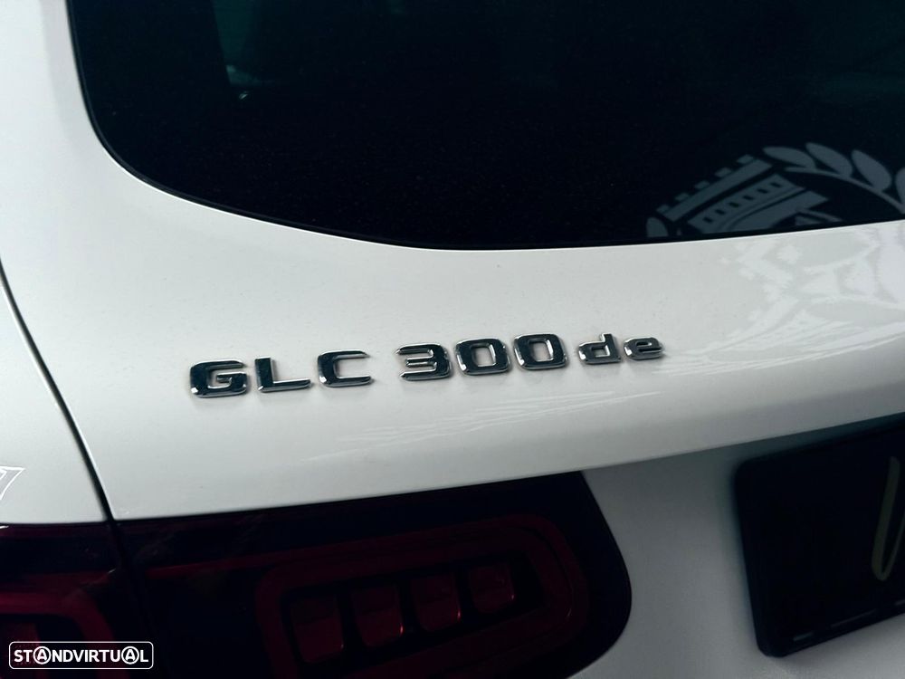 Mercedes-Benz GLC 300 de 4Matic 9G-TRONIC AMG Line - 8
