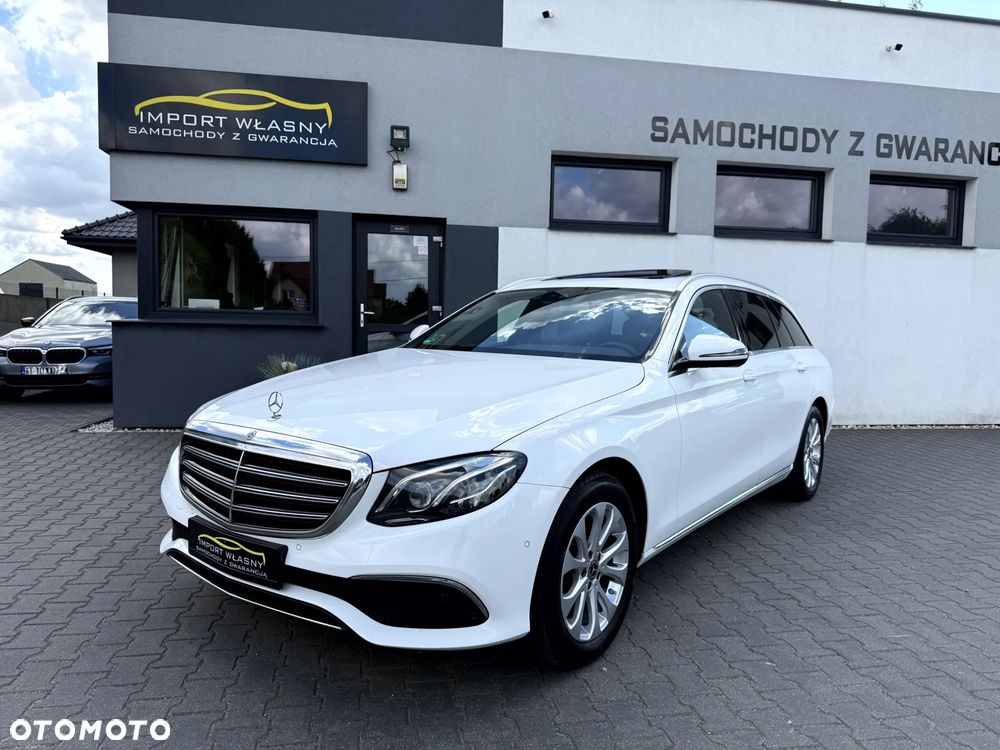 Mercedes-Benz Klasa E 220 d 9G-TRONIC Exclusive - 2