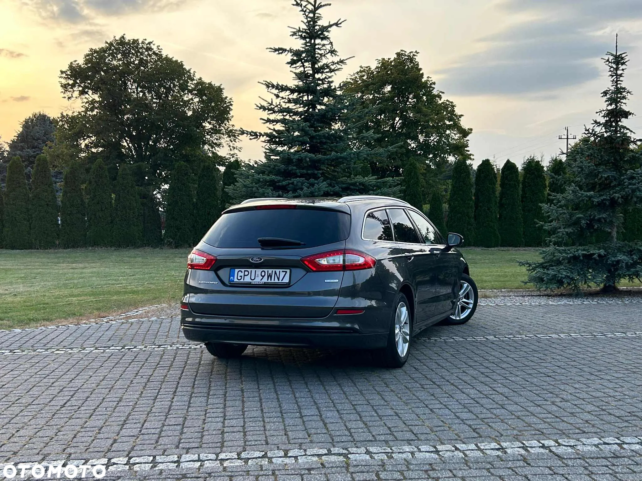 Ford Mondeo - 7