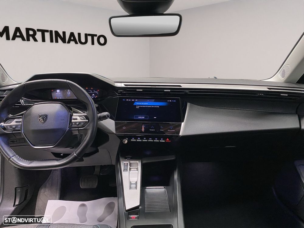 Peugeot 408 1.2 PureTech Allure EAT8 - 11