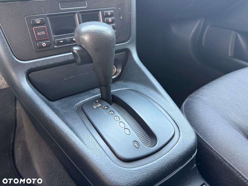 Audi A4 ver-1-8 - 11