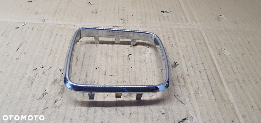 Ramka osłona lewarka tunelu dekor chrom Mercedes W169 169267061 - 5