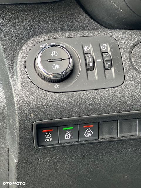 Opel Combo 1.5 CDTI Elite S&S - 13