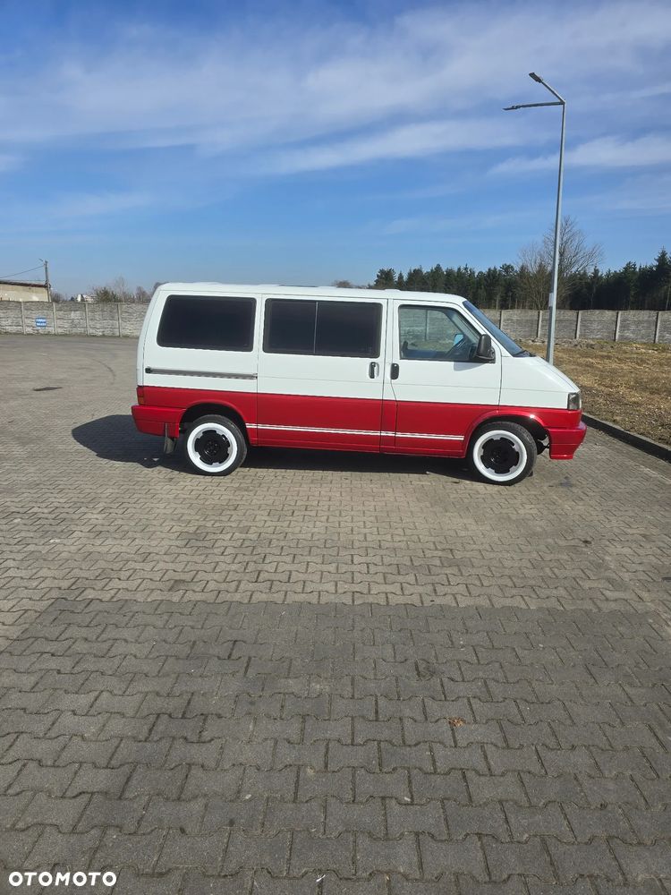 Volkswagen Transporter - 4