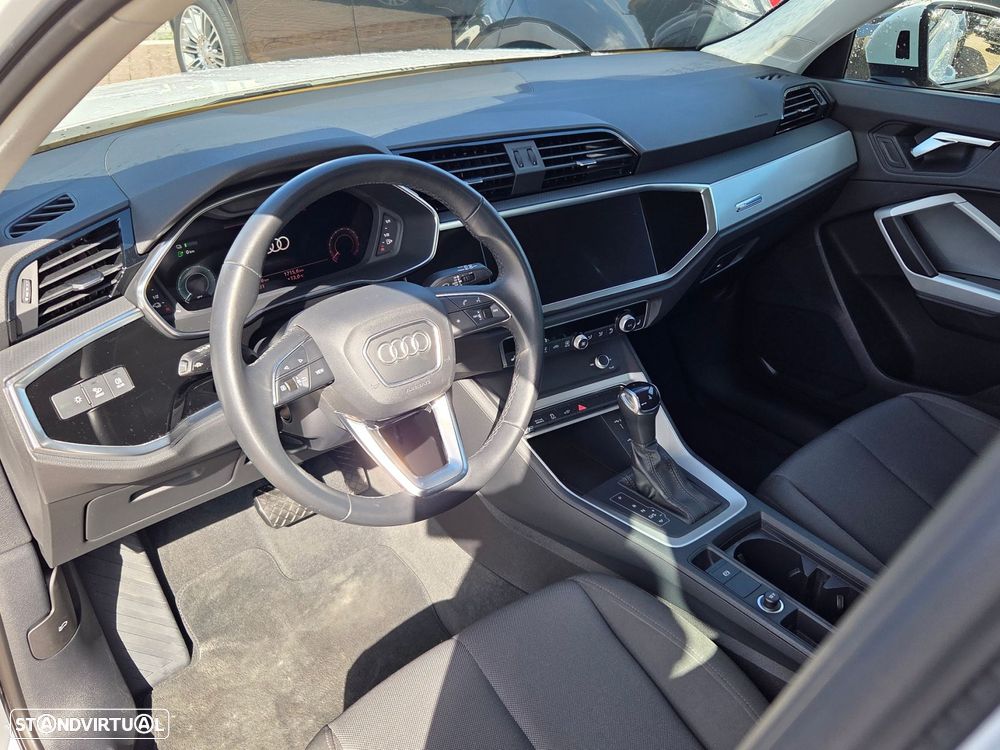 Audi Q3 45 TFSIe S tronic - 10