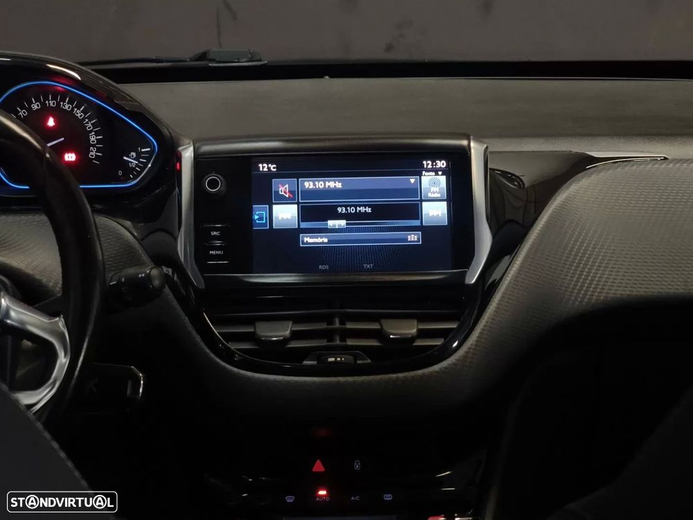 Peugeot 2008 PureTech 110 Stop&Start EAT6 Allure - 22