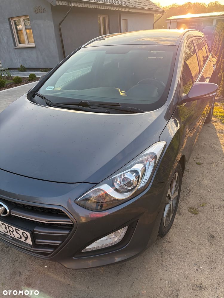 Hyundai i30 1.6 CRDI DCT Passion - 5