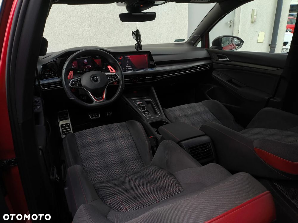 Volkswagen Golf VIII 2.0 TSI GTI DSG - 31