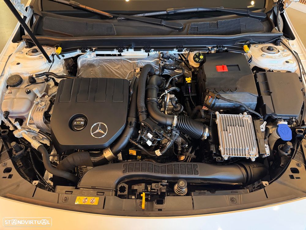 Mercedes-Benz A 200 Standard - 10