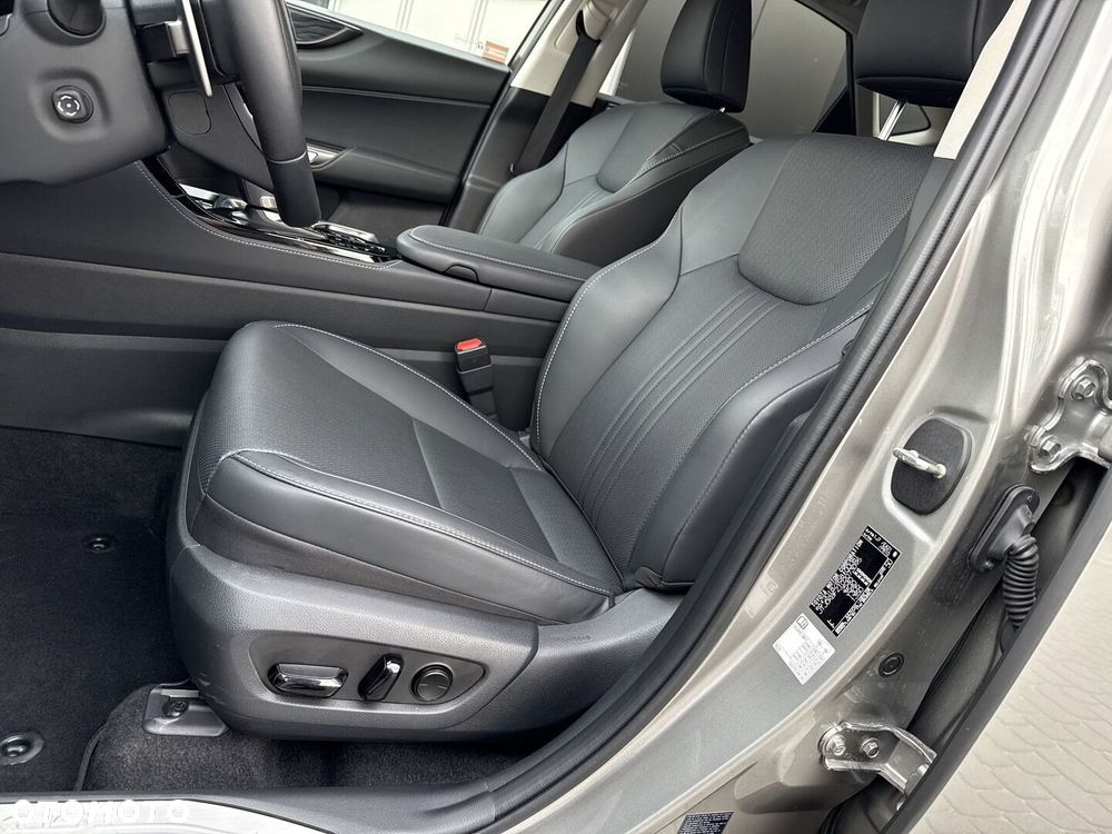 Lexus NX - 16