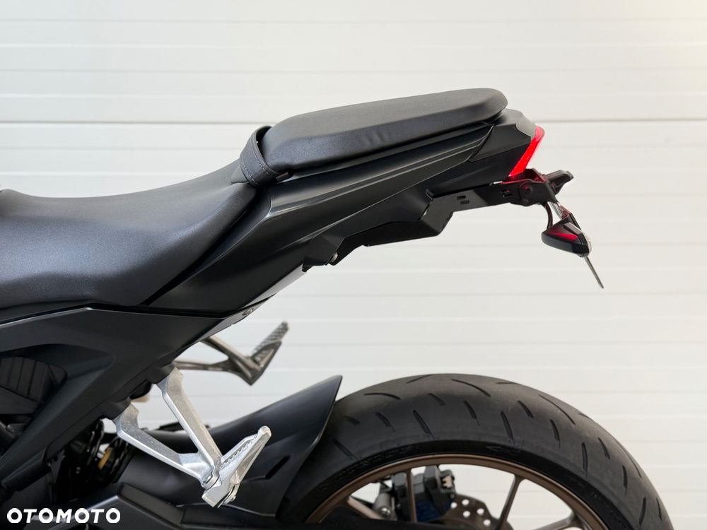 Honda CB - 34