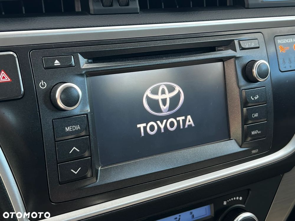 Toyota Auris - 28