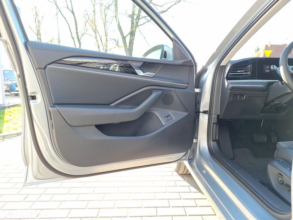 Volkswagen Passat 1.5 TSI EVO Business DSG - 10