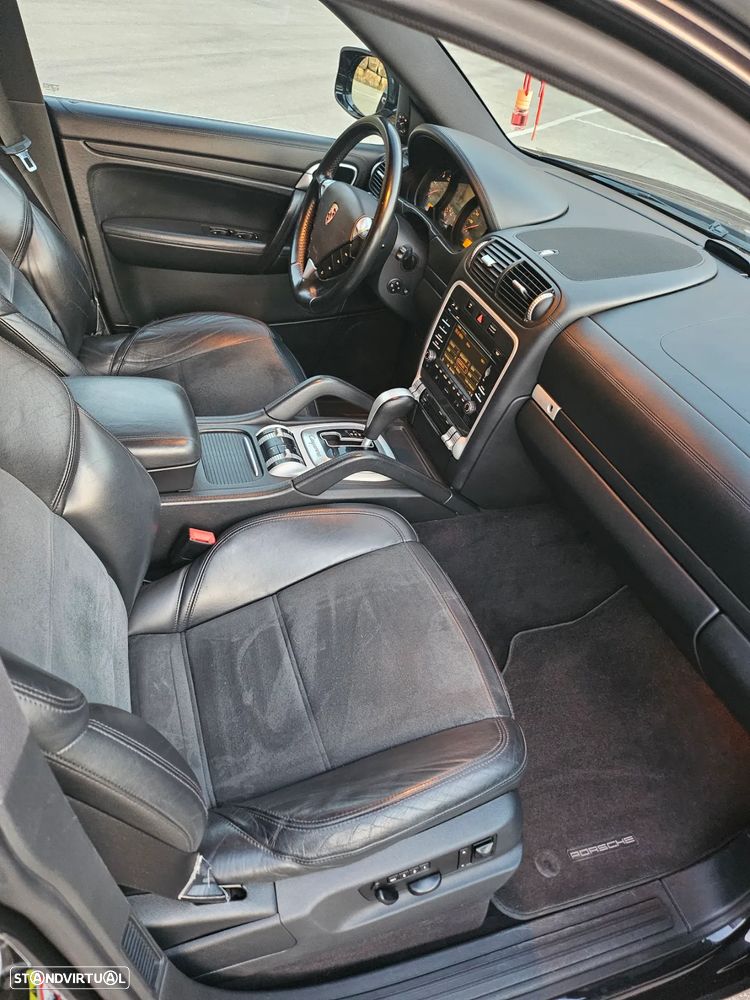 Porsche Cayenne Tiptronic - 23