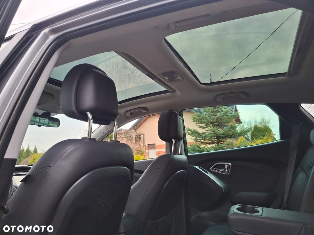 Hyundai ix35 2.0 CRDi 4WD Automatik Premium - 9