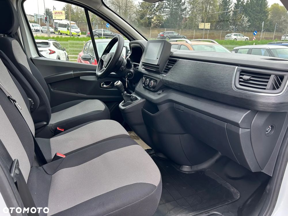 Renault Trafic L2H1 - 15