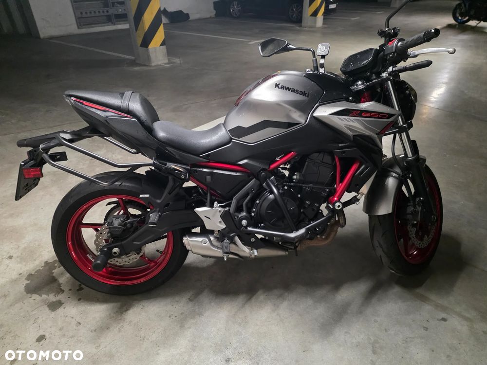 Kawasaki Z 650 - 5