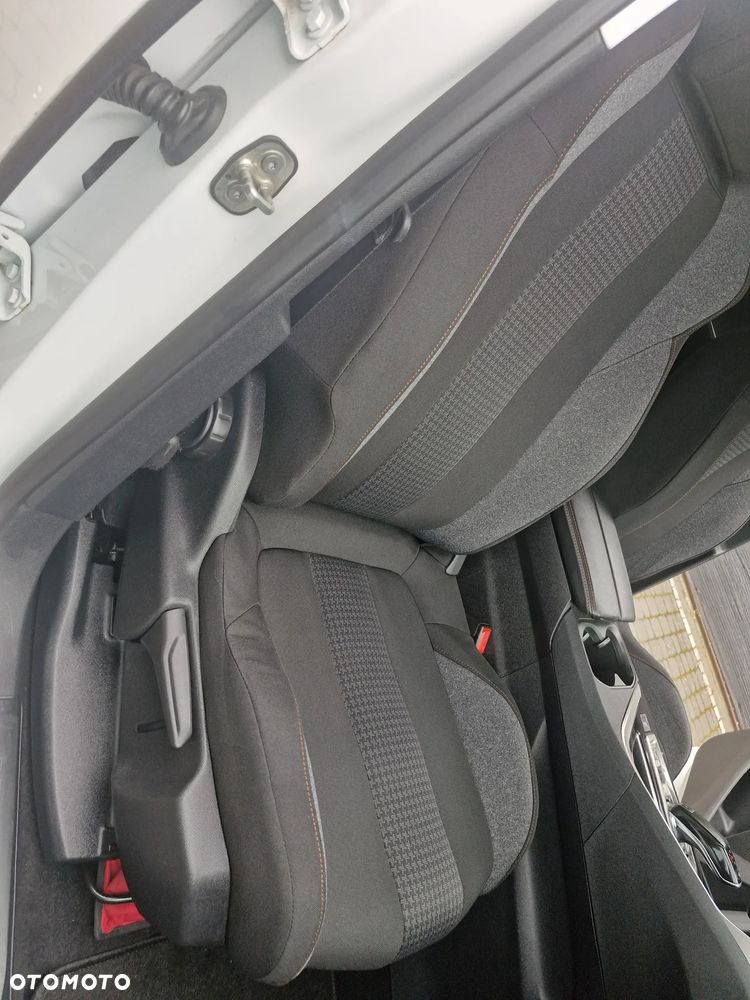 Opel Grandland X 1.2 Start/Stop Business INNOVATION - 17