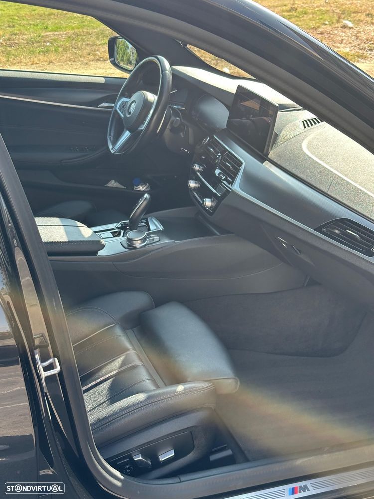BMW 530 e Pack Desportivo M - 6