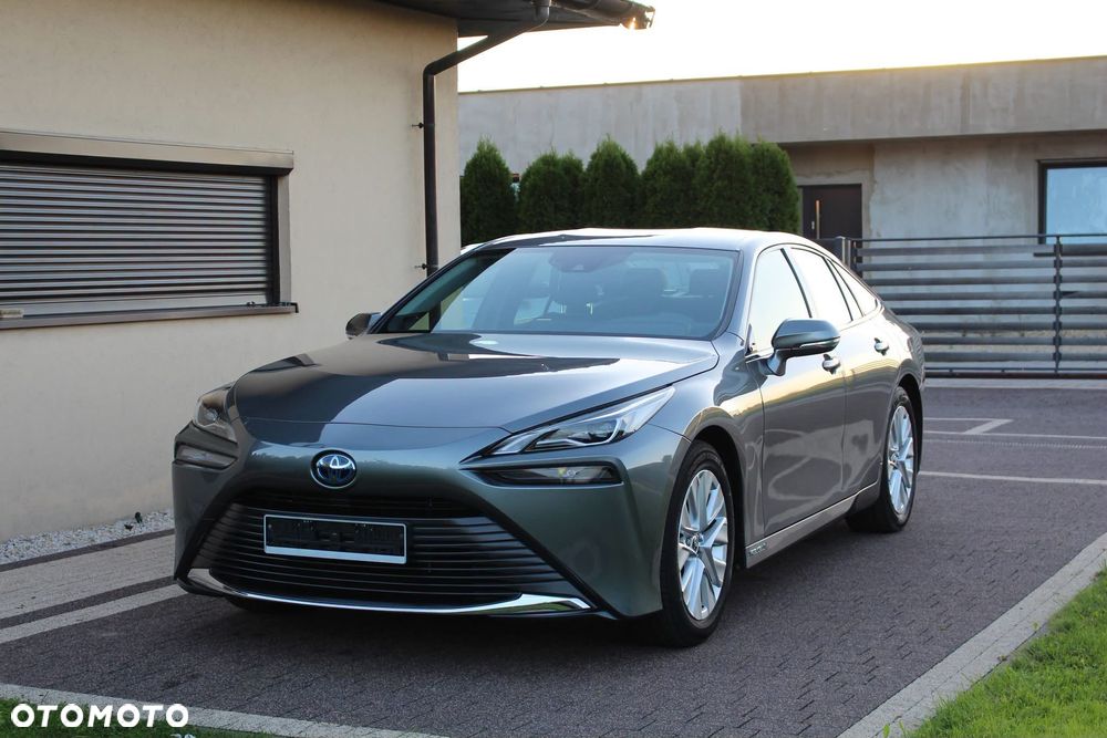 Toyota Mirai Prestige - 2