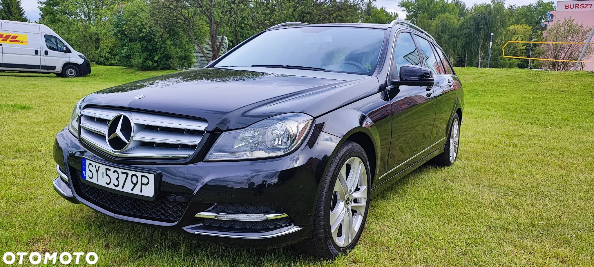 Mercedes-Benz Klasa C 180 CGI BlueEff Avantgarde - 12