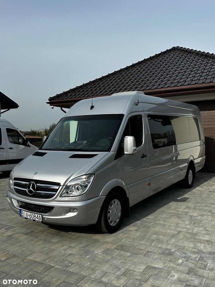 Mercedes-Benz Sprinter 2010 photo 2