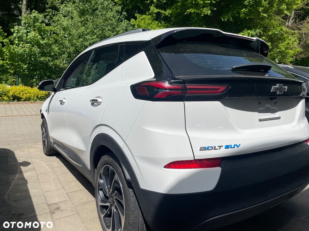 Chevrolet Bolt - 2