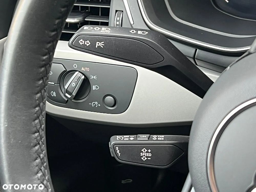 Audi A4 Limousine 35 TDI mHEV S Line S tronic - 16