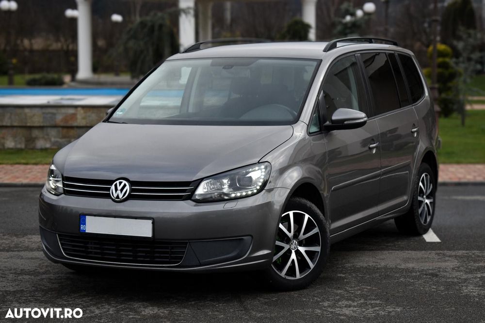 Volkswagen Touran 1.6 TDI DPF BlueMotion Technology Life - 1