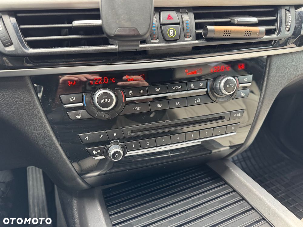 BMW X5 xDrive25d - 23