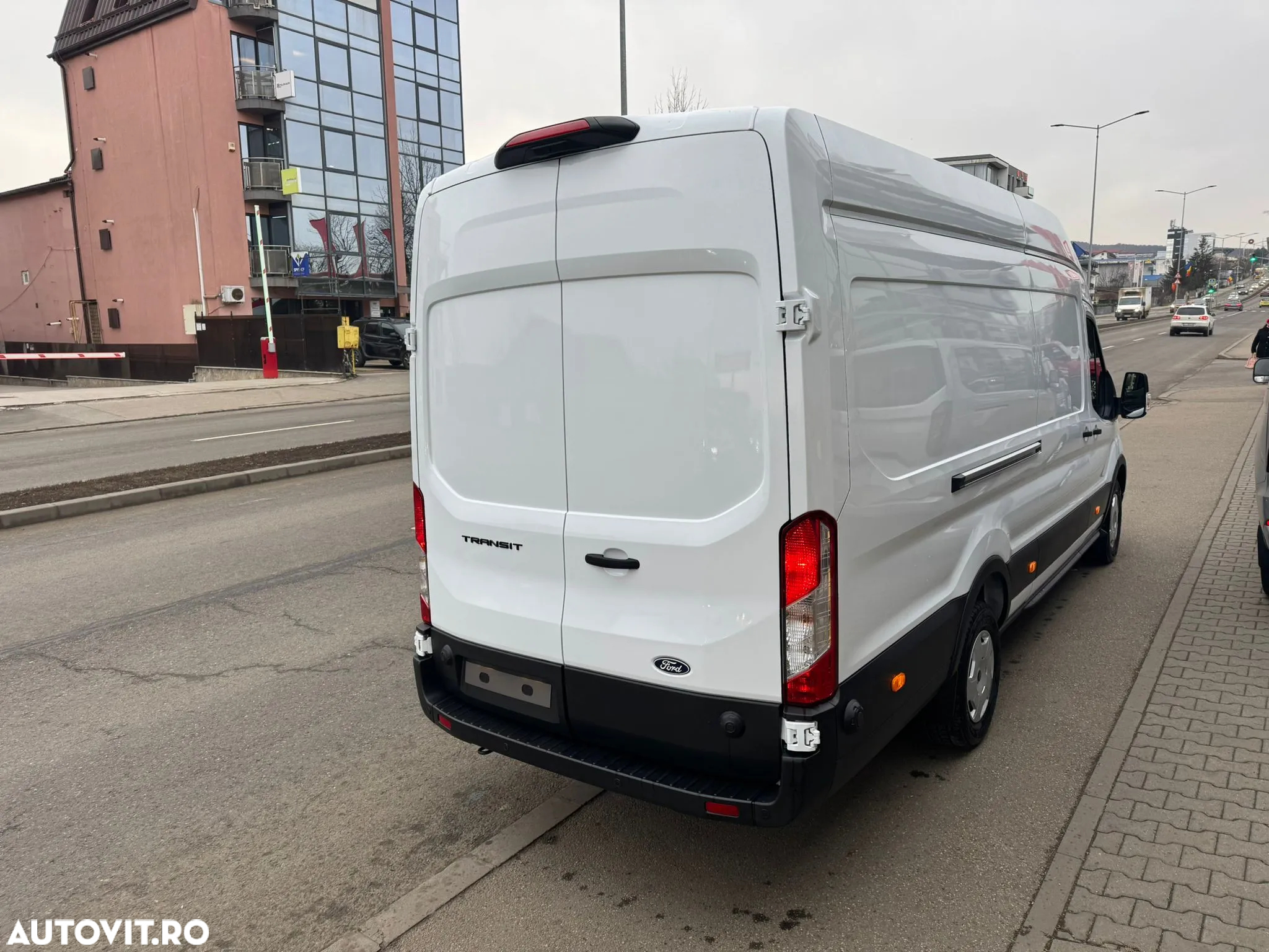 Ford TRANSIT VAN 350 - 7
