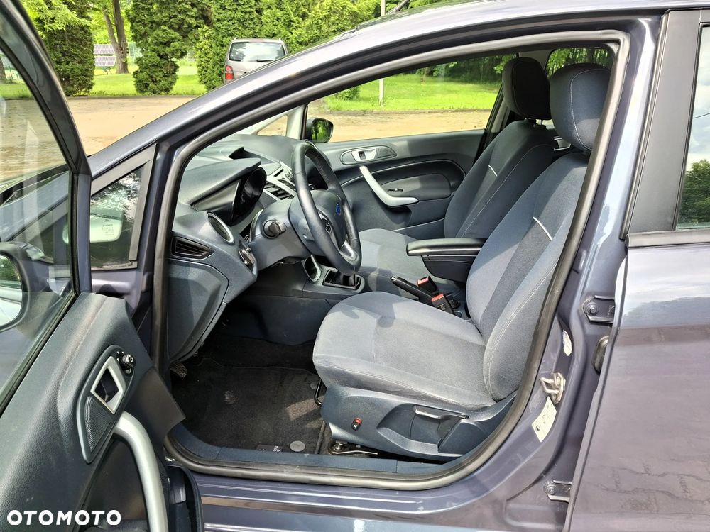Ford Fiesta 1.25 Champions Edition - 10