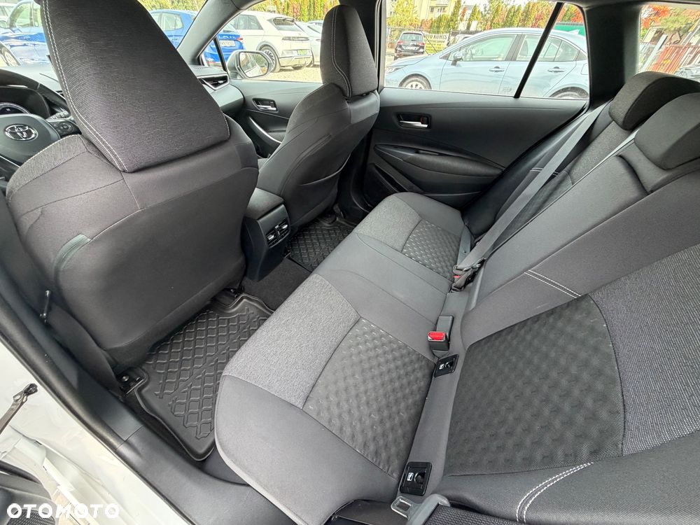 Toyota Corolla 1.8 Hybrid GPF Comfort - 24