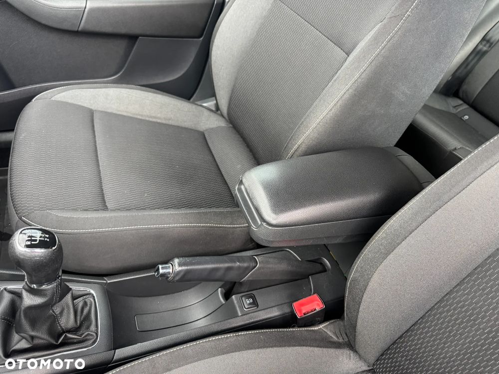 Skoda RAPID 1.4 TDI DPF Ambition - 25