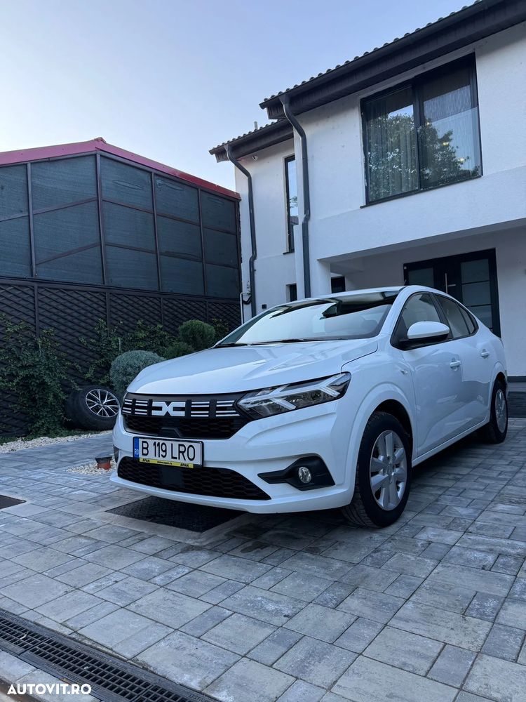 Dacia Logan ECO-G 100 MT6 Expression - 1