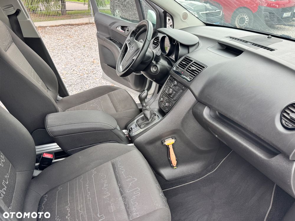 Opel Meriva - 18