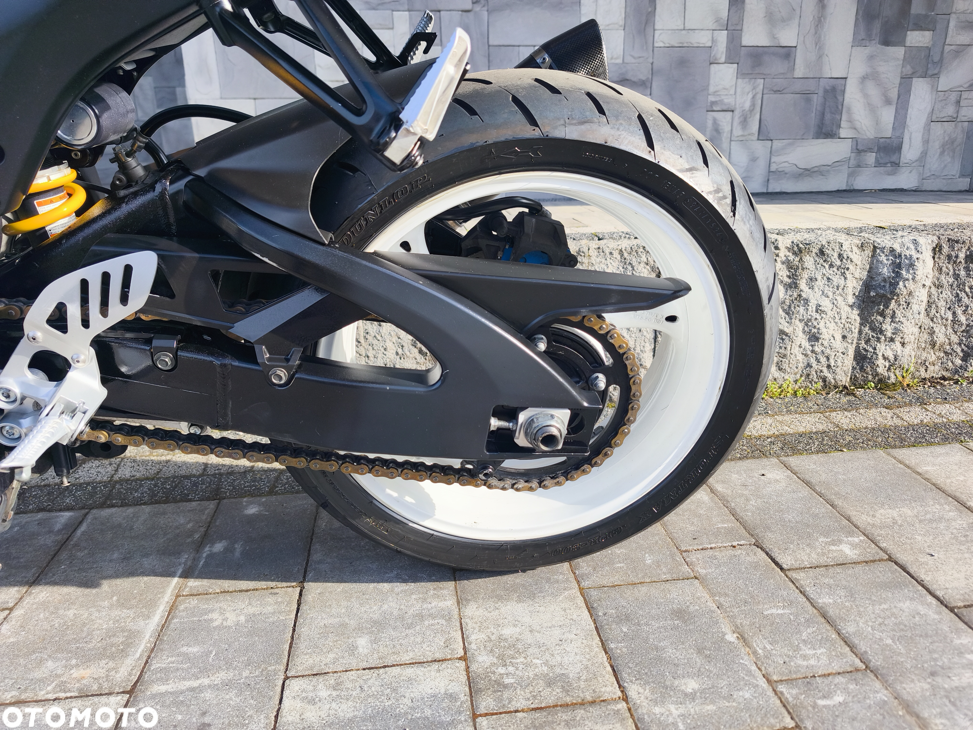Suzuki GSX-R - 24