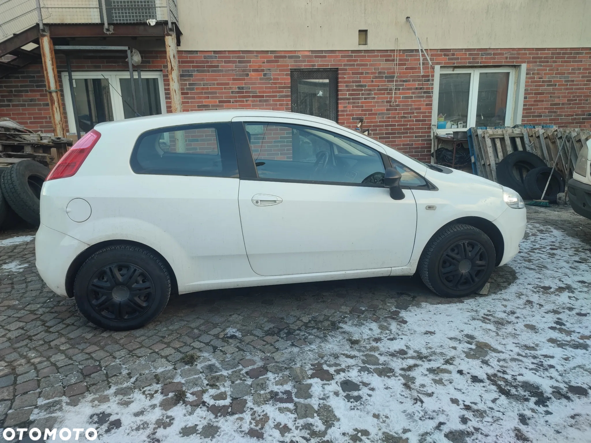 Fiat Grande Punto - 4