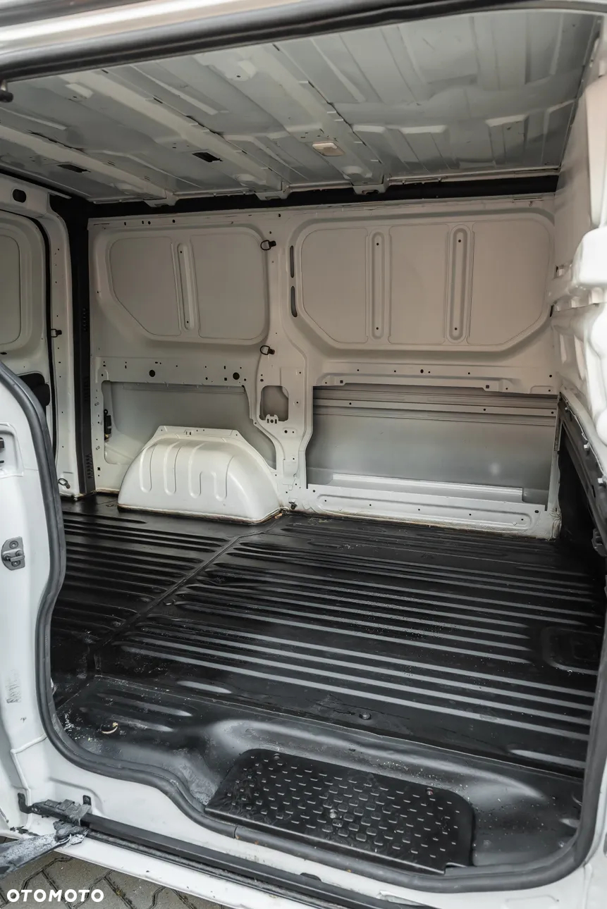 Renault TRAFIC - 19