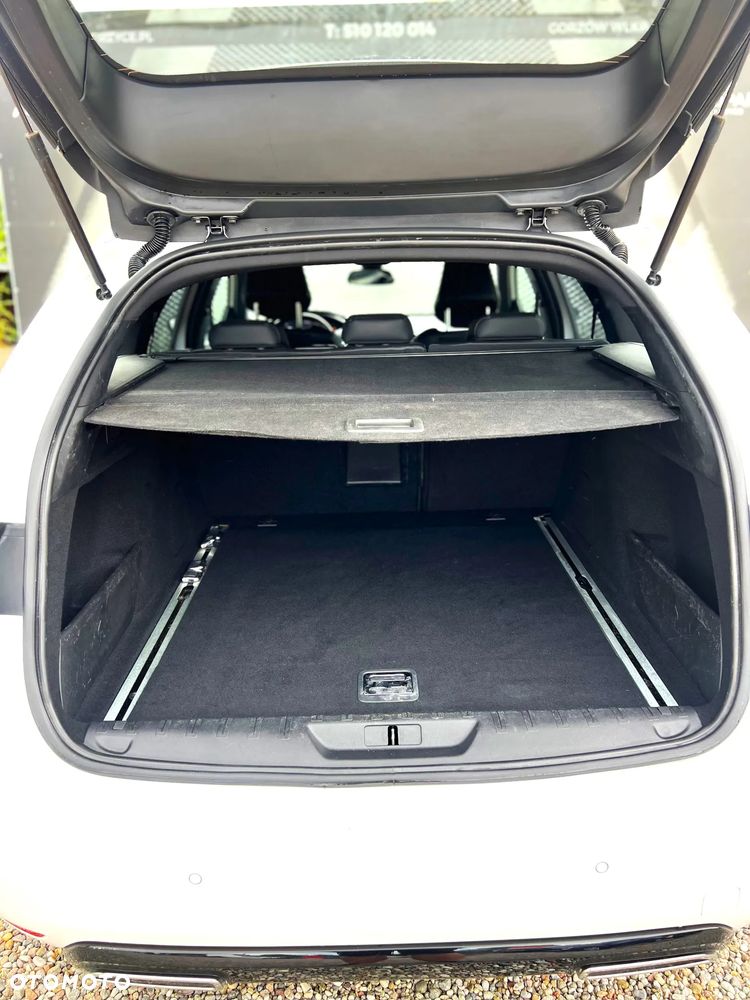 Peugeot 308 1.5 BlueHDi Active Pack Business S&S EAT8 - 11