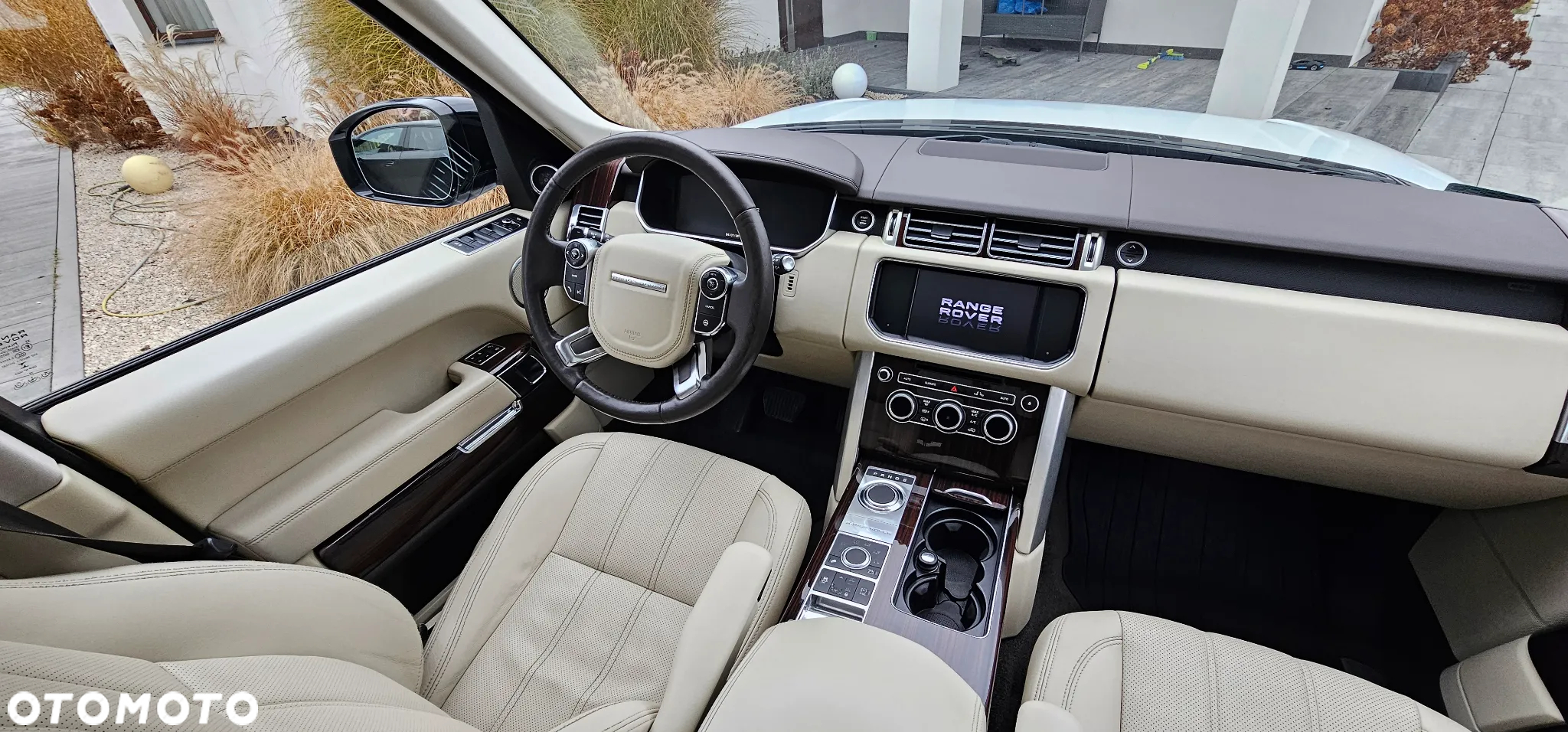 Land Rover Range Rover - 15