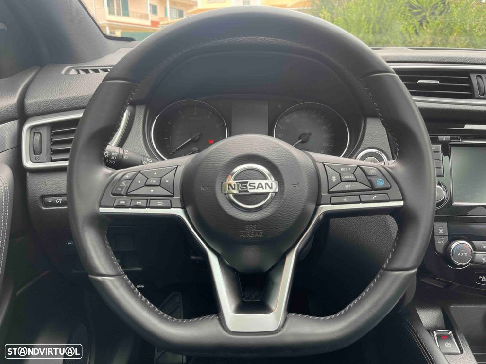 Nissan Qashqai 1.3 DIG-T Tekna+ DCT - 38