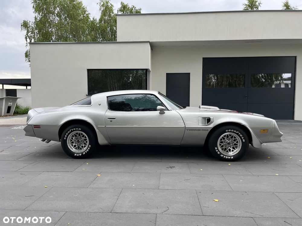 Pontiac Trans Am - 2