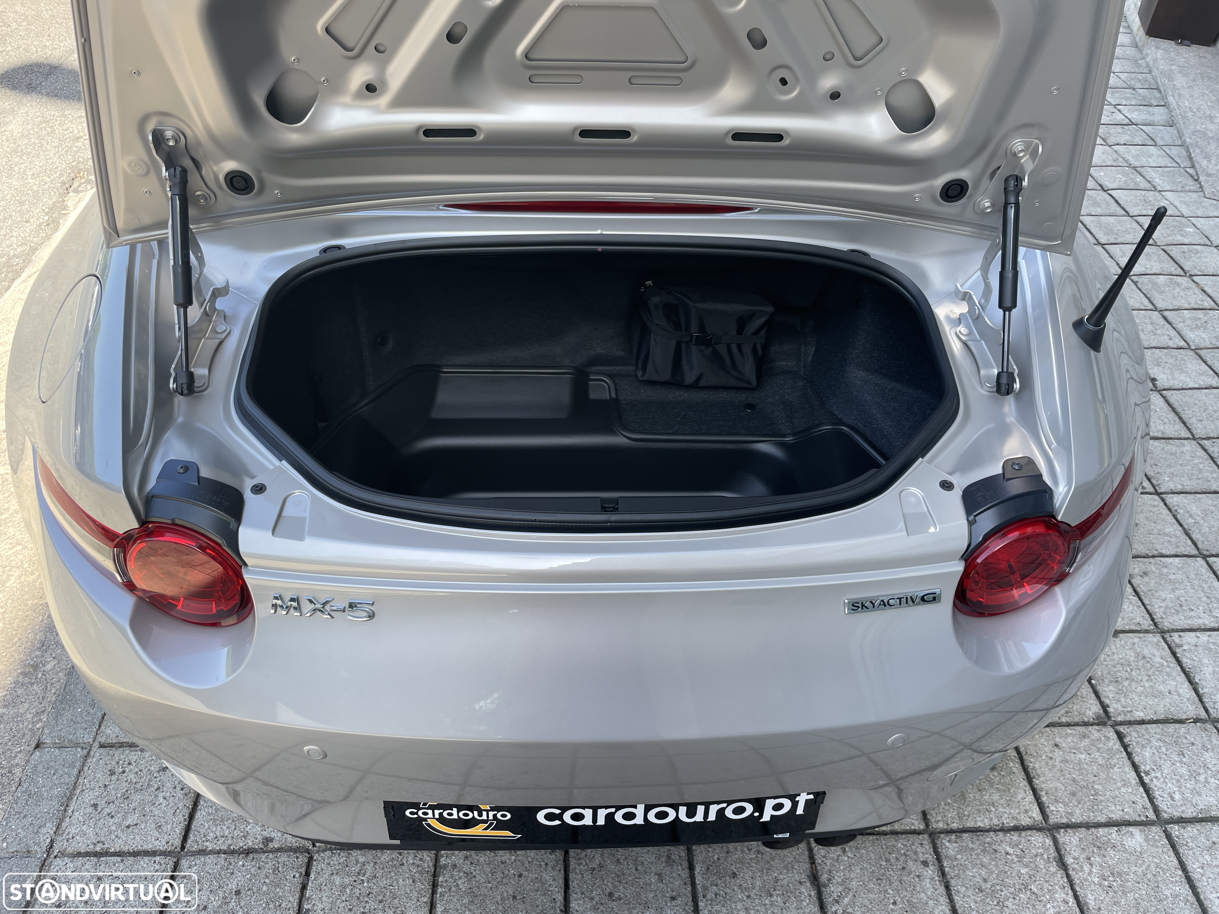 Mazda MX-5 1.5 RF Sky-G Evolve - 29