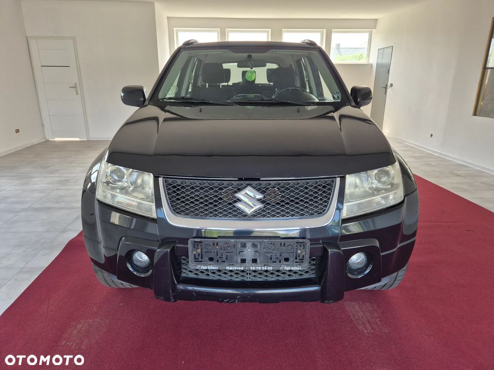 Suzuki Grand Vitara 2.0 Club - 2