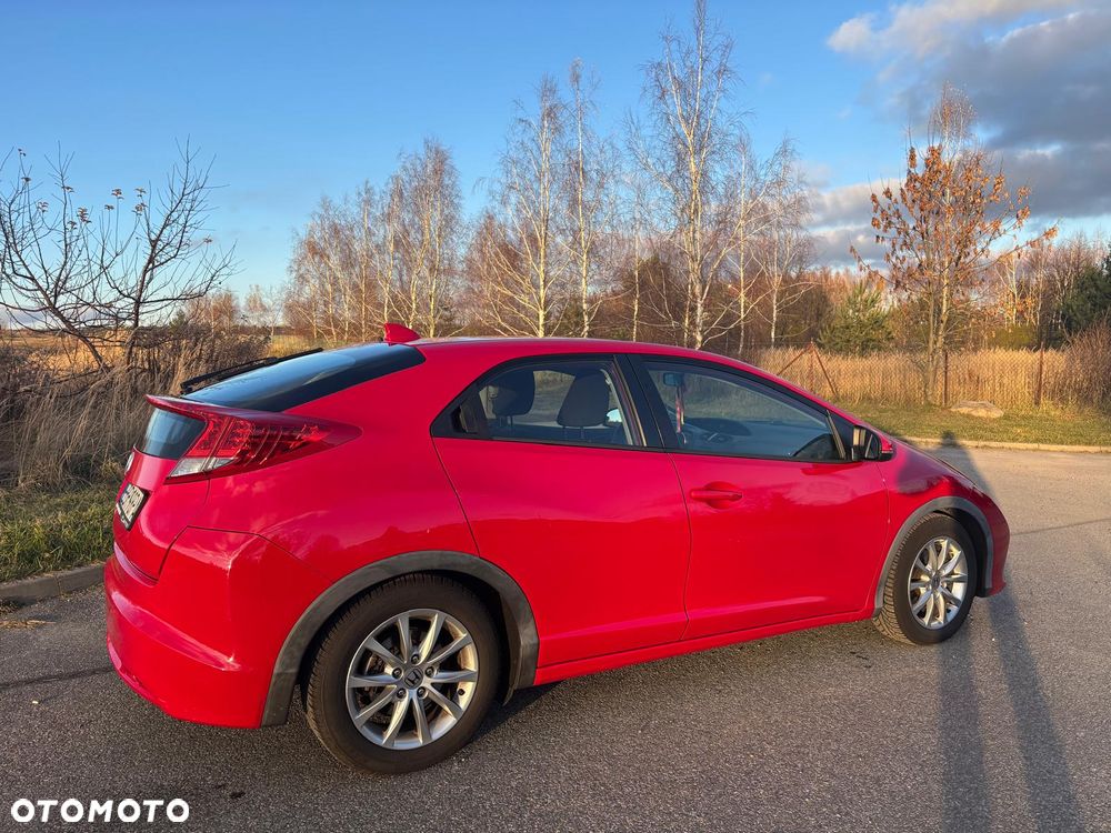 Honda Civic 1.4 i-VTEC - 4